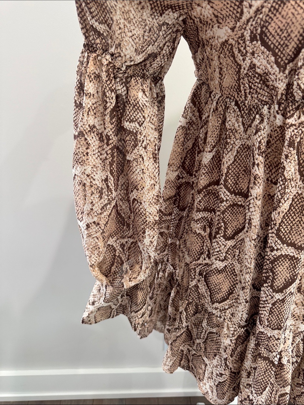 NWT Nasty Gal Snake Print Mini Dress in Brown Sz 4 - Picture 3 of 10